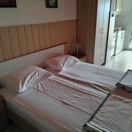 Apartmani Marijan ツリクヴェニツァ エクステリア 写真